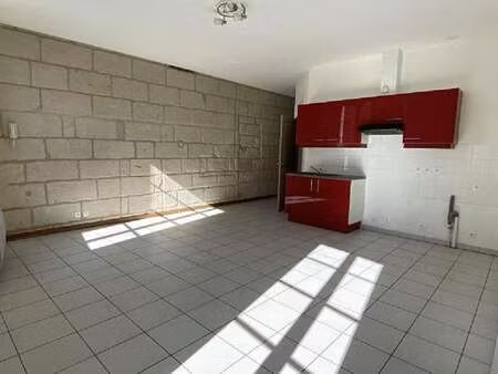 vente immeuble à saumur (49400) : à vendre / saumur