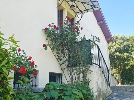 maison t4 de 85m² avec garage de 28m² et jardin de 537m²