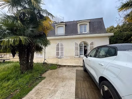 location maison 7 pièces 240 m² à cormeilles-en-parisis (95240)  4 500 €