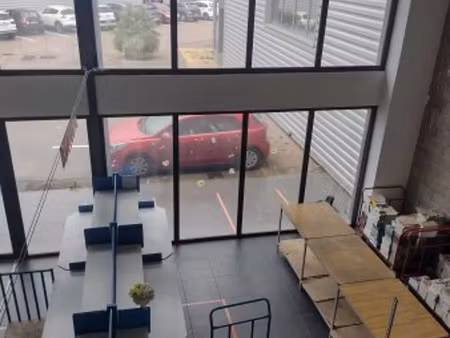 location local commercial 455m2 perpignan 66000 - 3450 € - surface privée