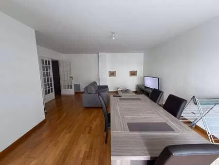 location appartement 2 pièces à angers centre (49000) : à louer 2 pièces / 64m² angers cen