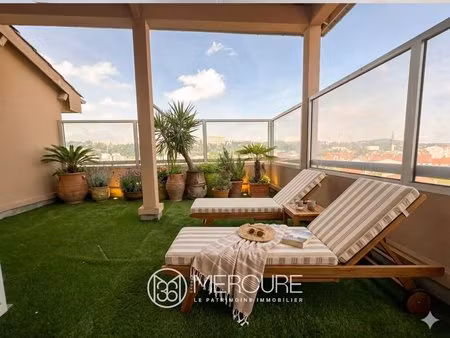 duplex d’exception avec terrasses panoramiques – maison sur les toits – lyon 9éme -