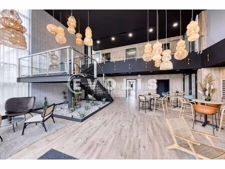 location bureaux 55 m²
