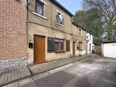 maison idéalement située à rénover