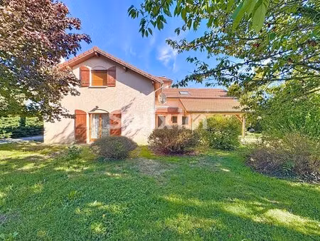 maison individuelle de 7 pièces sur parcelle de 1200 m²