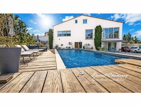 vernègues | maison de 190 m² habitables avec vue panoramique sur le luberon – piscine – te