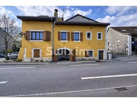 maison de village t4 de 168 m² (124 m² habitables)