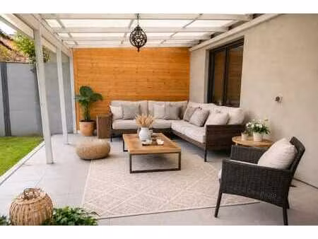maison spacieuse rénovée avec jardin