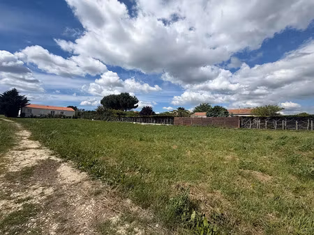vente terrain 235 m² à royan (17200)  82 000 €