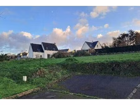terrain constructible viabilisé à vendre