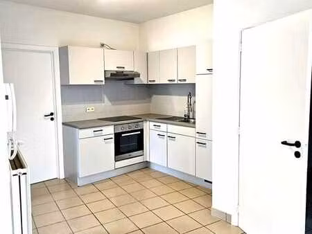 appartement 2 chambres à louer au centre de neufchâteau