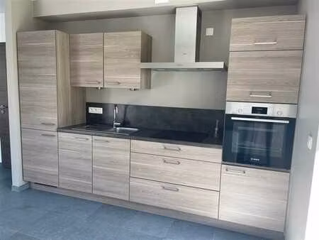 joli appartement neuf avec terrasse