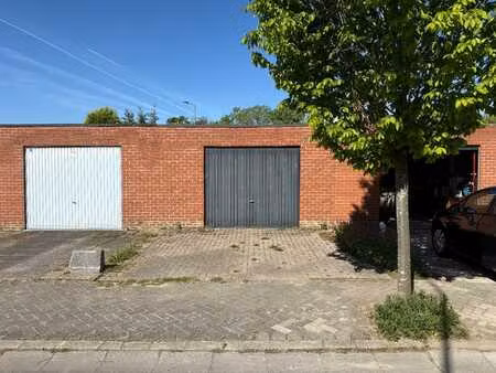 grand box de garage à wondelgem