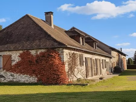 corps de ferme et ses 19 50 hectares de terres agricoles group