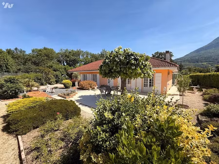 vente maison 10 pièces 145 m² à mouxy (73100)  549 000 €