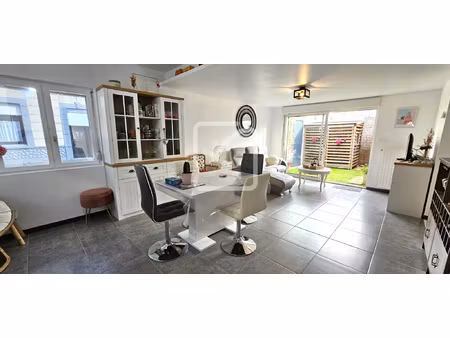maison meublée de 59 m2 de 3 pièces et un extérieur