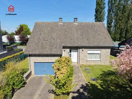 superbe maison 4 façades avec 3 chambres  garage et jardin !