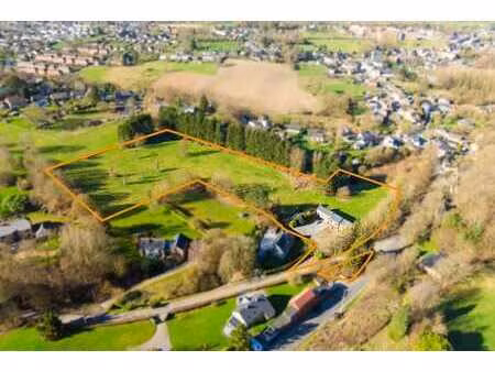 magnifque propriété avec terrain de +/- 18.000m²