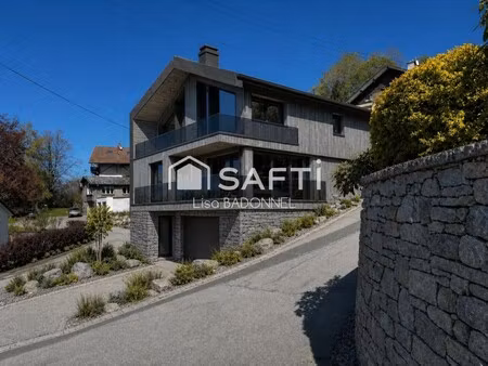 chalet de luxe à vendre dans le quartier ecarts et coteaux