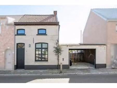 maison de charme au centre de sint-gillis-waas