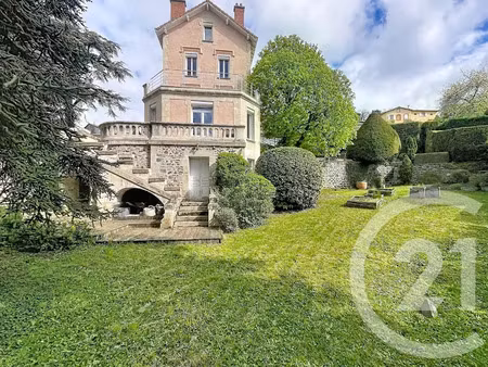 vente maison 7 pièces 255.35 m² à aiguilhe (43000)  739 000 €