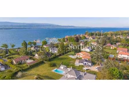 maison avec piscine et terrasse nernier (74)