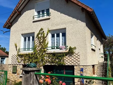 maison proche du canal de berry