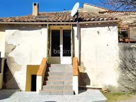 vente appartement 1 pièce 53.1 m² à saint-etienne-les-orgues (04230)  86 000 €