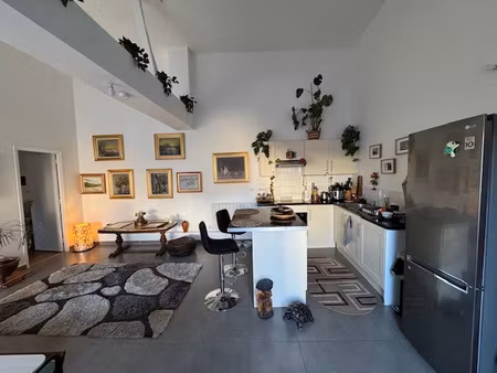 quartier saint honoré immeuble de rapport comprenant 3 grand