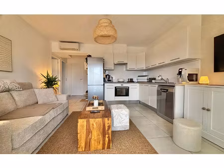 appartement gallargues-le-montueux 53.8 m² t-3 à vendre  220 430 €