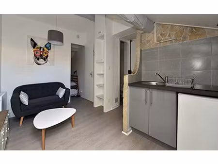 location appartement  25.75 m² t-2 à lyon 3  753 €