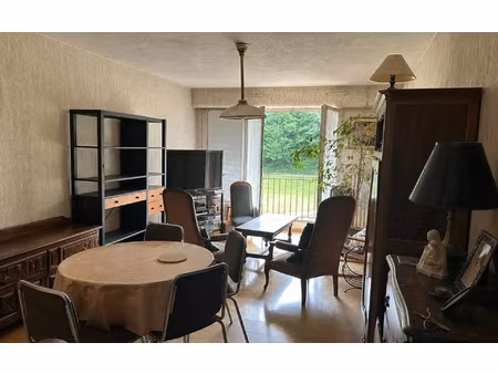appartement pau 76.49 m² t-4 à vendre  140 000 €