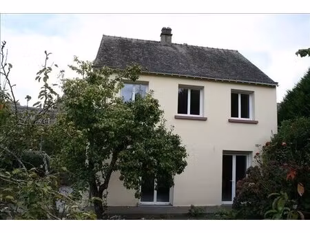 josselin maison 3 chambres avec terrasse 390 m²