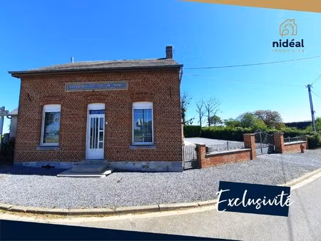 maison individuelle  3 chambres  garage  jardin