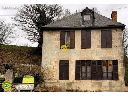 maison avec terrain 6300 m²