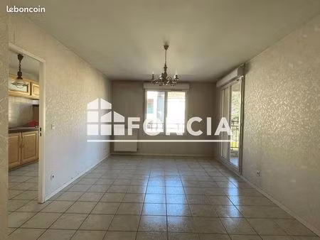 appartement 3 pièces 65.8m² à louer 887.54 - rillieux la pape 69140