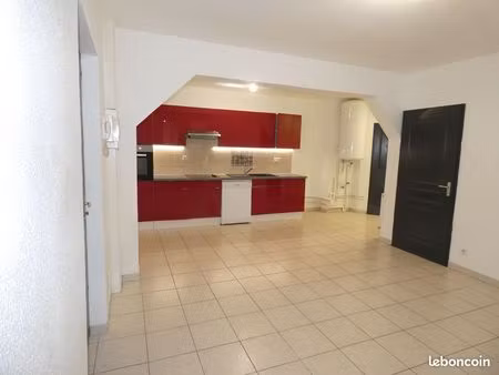 a louer logt 63 m3  3 pieces jougne  ideal travailleurs frontaliers