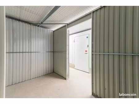 garage/box 17 m² gardanne