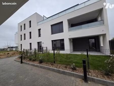 studio 1 pièce 31 m²