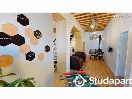 chambre 1 pièce 310 m²