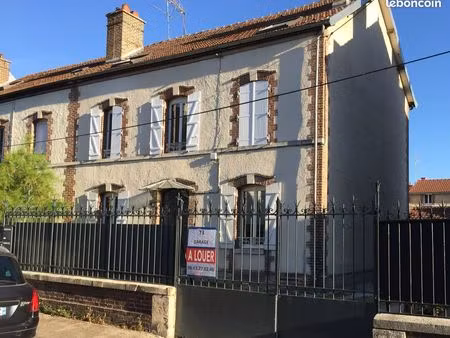 sainte-savine  secteur gare t3 de 70m2
