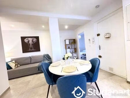 chambre 1 pièce 12 m²