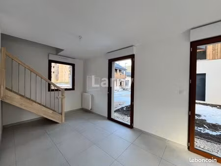 maison 4 pièces 79 m²