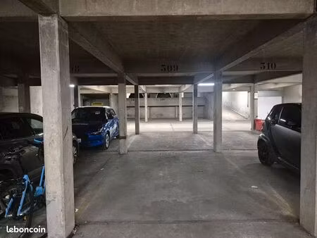 parking/box 10 m² paris