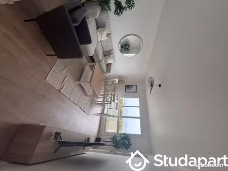 chambre 1 pièce 11 m²