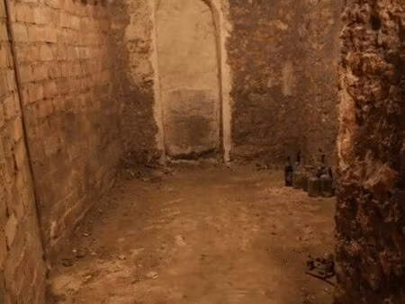 cave paris