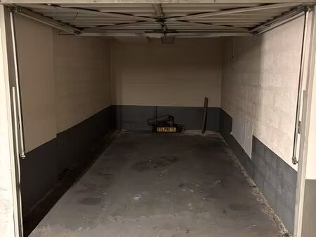 grand boxe ternes 8 ieme acces simple sécurisé