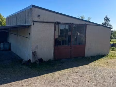 hangar 150m² + terrain 2500m² accès pl / 380v