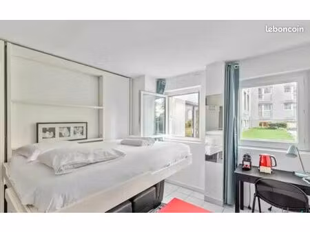 studio 1 pièce 17 m²