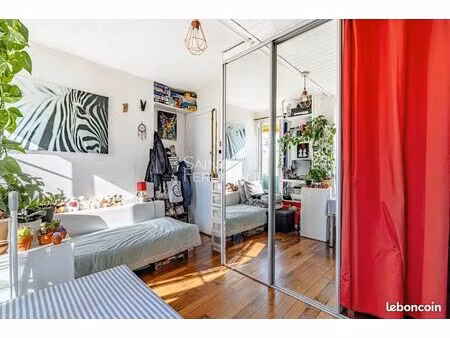 studio 2 pièces 23 m²